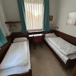 Parkhotel *