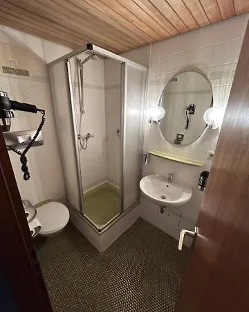 Hotel Parkhotel *