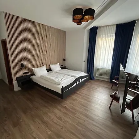 Parkhotel *